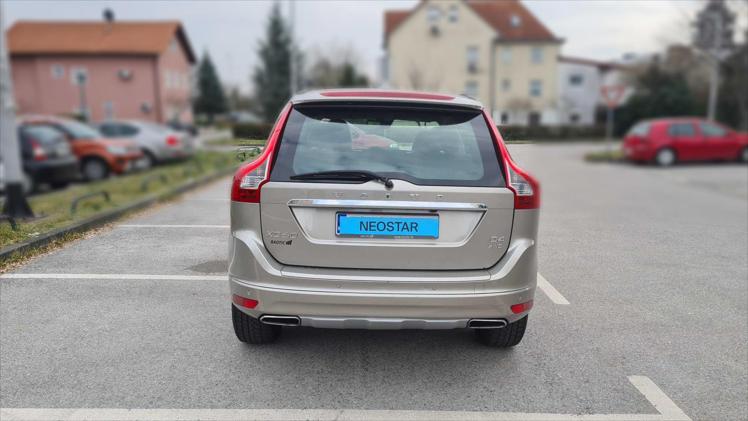 Volvo XC60 AWD D4 Momentum Geartronic