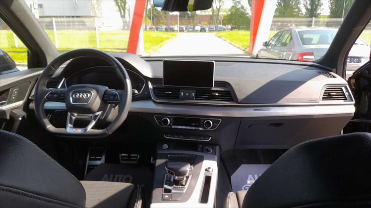 Audi Q5 quattro 40 TDI Select S tronic