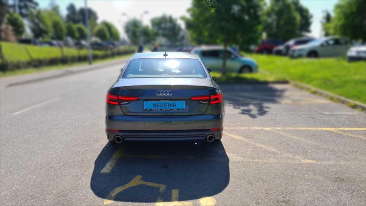 Audi A4 2,0 TDI Sport Style