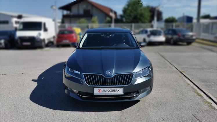 Škoda Superb Combi 2,0 TDI Ambition DSG