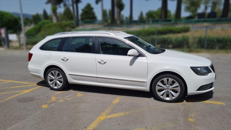 Škoda Superb Combi 2,0 TDI Elegance