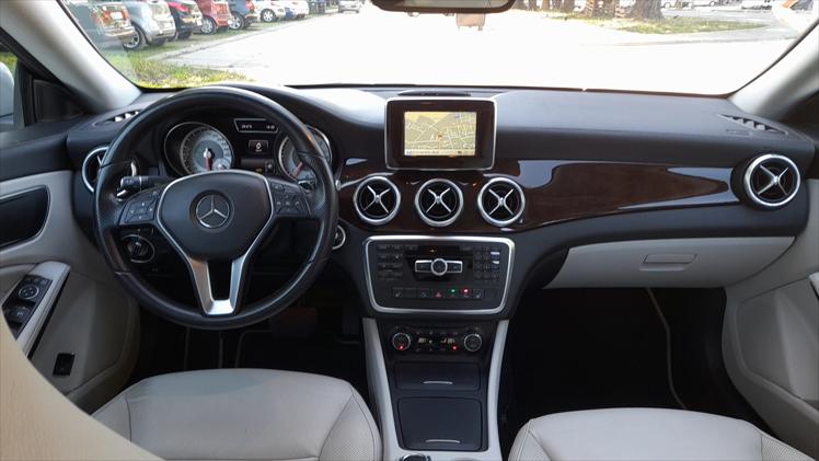 Mercedes-Benz CLA 220 CDI Urban Aut.