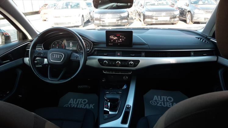 Audi A4 Avant 2,0 TDI S tronic