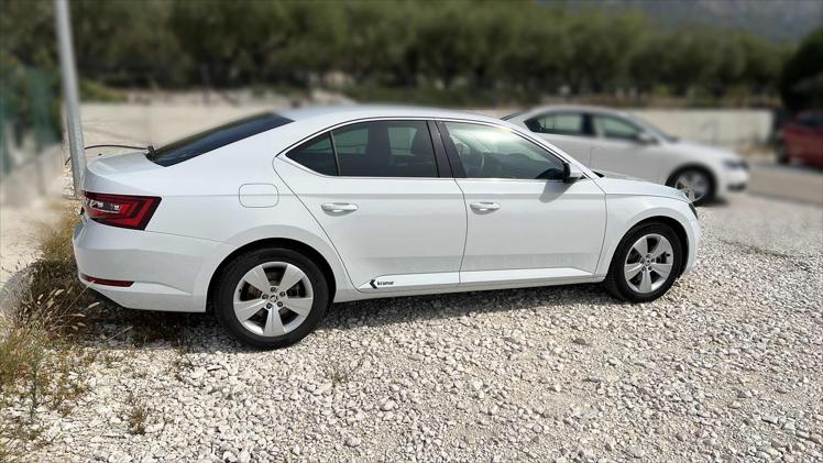 Škoda Superb 2,0 TDI Ambition