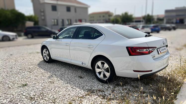 Škoda Superb 2,0 TDI Ambition