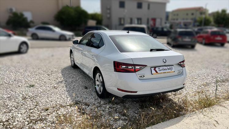 Škoda Superb 2,0 TDI Ambition