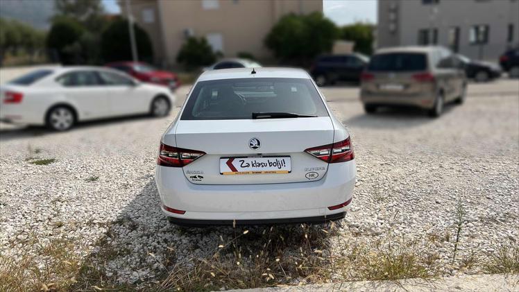 Škoda Superb 2,0 TDI Ambition