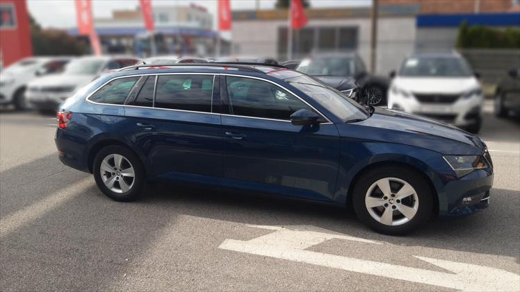 Škoda Superb Combi 2,0 TDI Ambition DSG