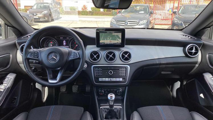 Mercedes-Benz CLA 180 d Star Edition