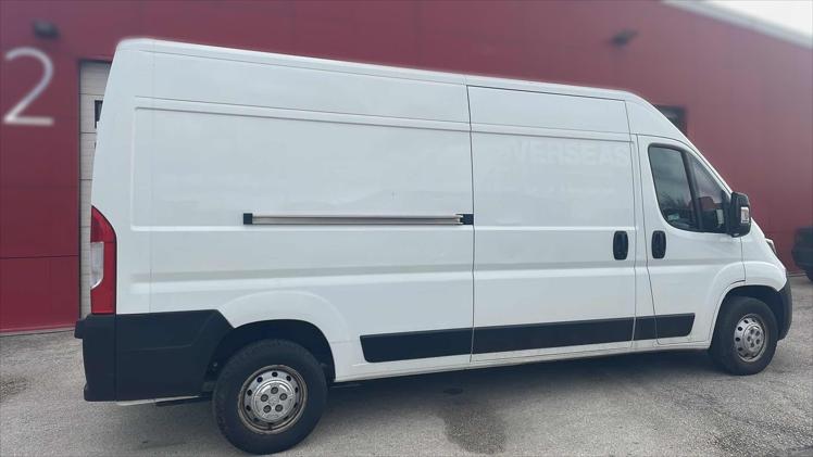 Peugeot Boxer 335 L3H2 2,0 BlueHDi 130 Comfort