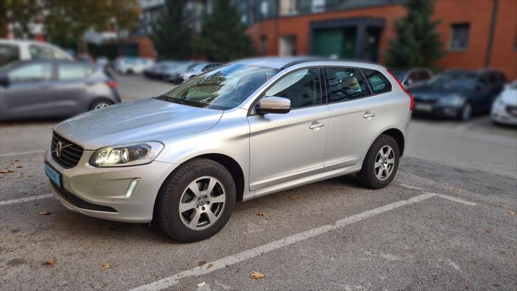 Volvo XC60 AWD D4 Momentum Geartronic