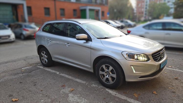 Volvo XC60 AWD D4 Momentum Geartronic