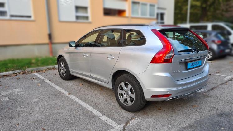 Volvo XC60 AWD D4 Momentum Geartronic