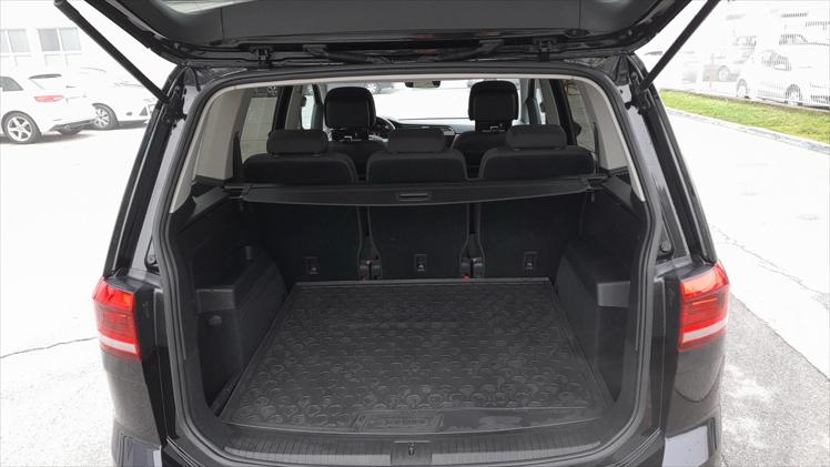 VW Touran 1,6 TDI BMT R-Line DSG