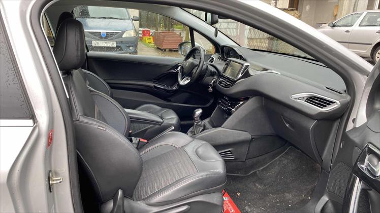 Peugeot 208 1,2 VTi Allure