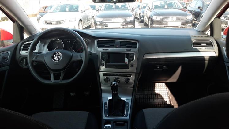 VW Golf 1,6 TDI BMT Trendline