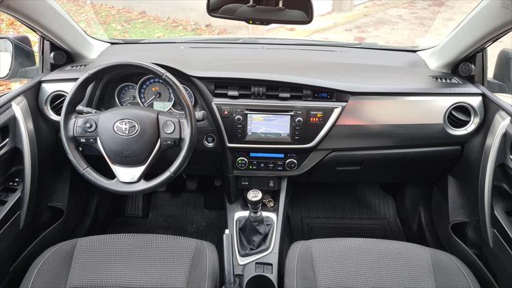 Toyota Auris Touring Sports 1.4 D-4D