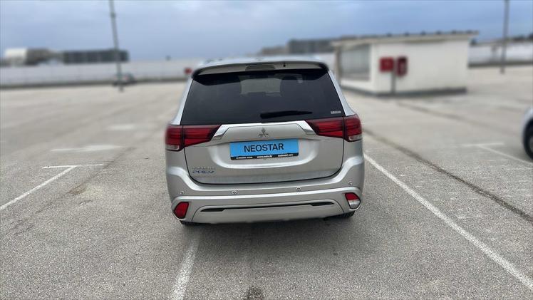 Mitsubishi Outlander PHEV 4WD 2,4 Intense LED Aut.