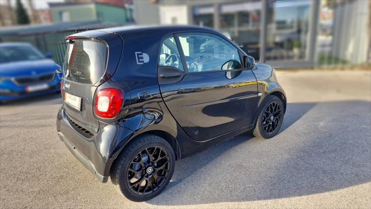 Rabljeni automobil na prodaju iz oglasa 75392 - Smart Smart fortwo Coupé Elektro EQ fortwo