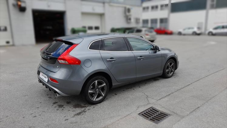 Rabljeni automobil na prodaju iz oglasa 77951 - Volvo V40 V40 D3 Momentum