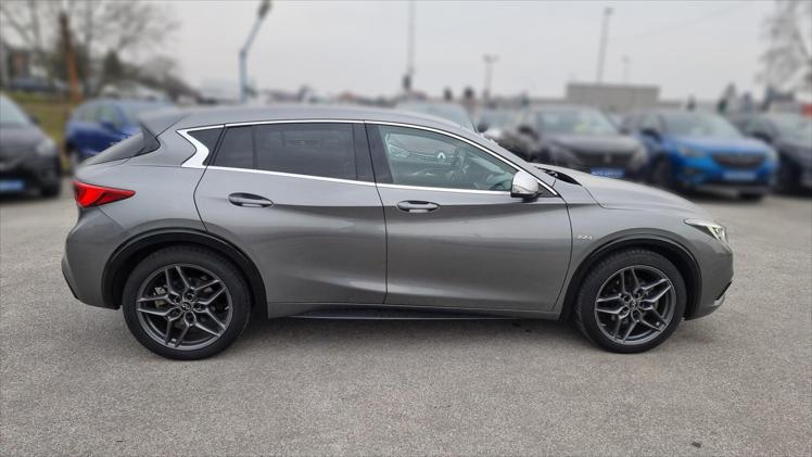 Infiniti Q30 2,2d Premium DCT