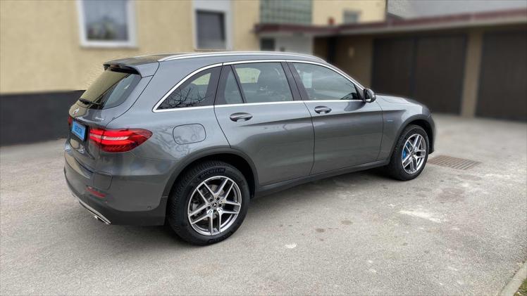 Rabljeni automobil na prodaju iz oglasa 75966 - Mercedes-Benz GLC-Klasa GLC 350 e 4MATIC AMG Line Aut.