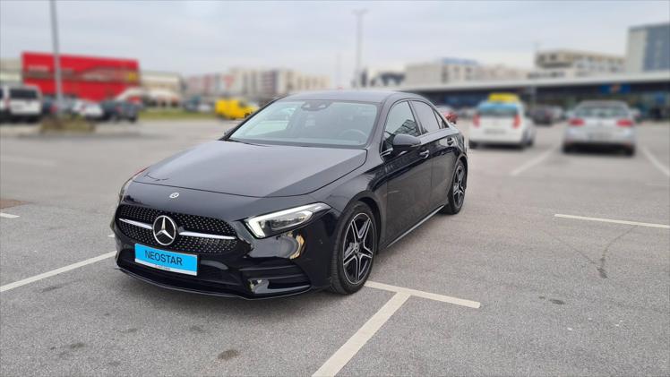 Rabljeni automobil na prodaju iz oglasa 76054 - Mercedes-Benz A-Klasa A Limuzina 220 d AMG Line Aut.