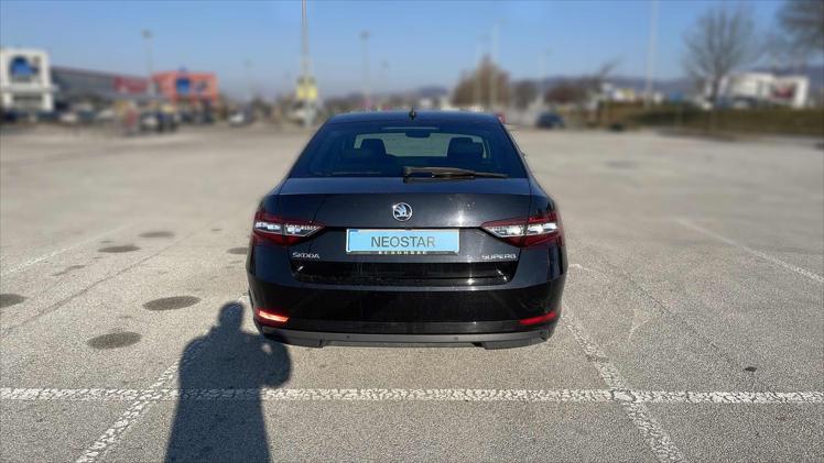 Škoda Superb 1,6 TDI Ambition