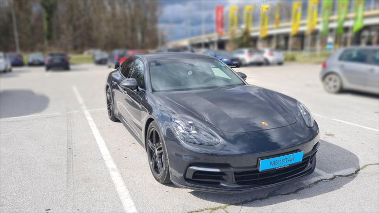 Porsche Panamera PDK