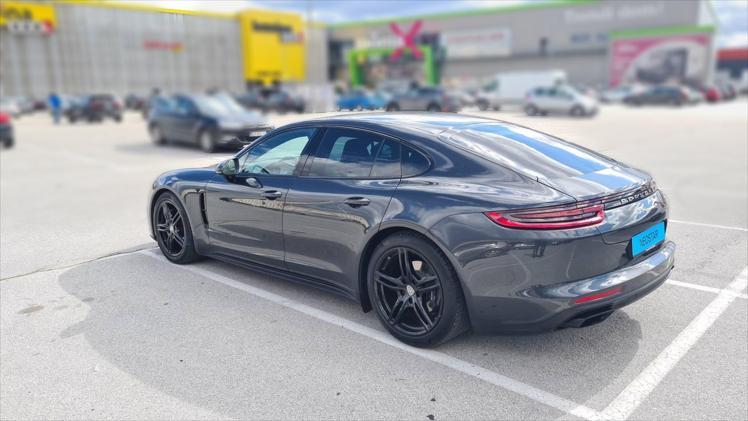 Porsche Panamera PDK