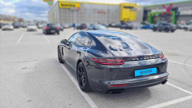 Porsche Panamera PDK