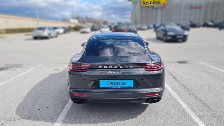 Porsche Panamera PDK