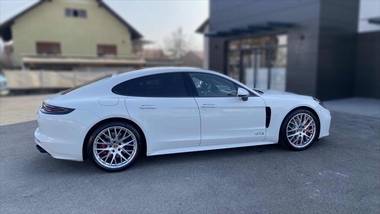 Porsche Panamera GTS PDK