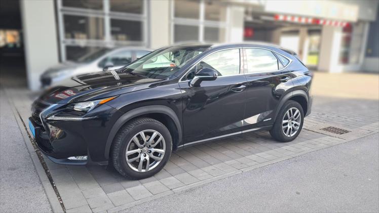 Lexus NX 300h 