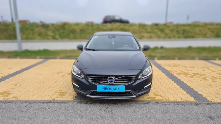 Volvo S60 D2 103g. Momentum