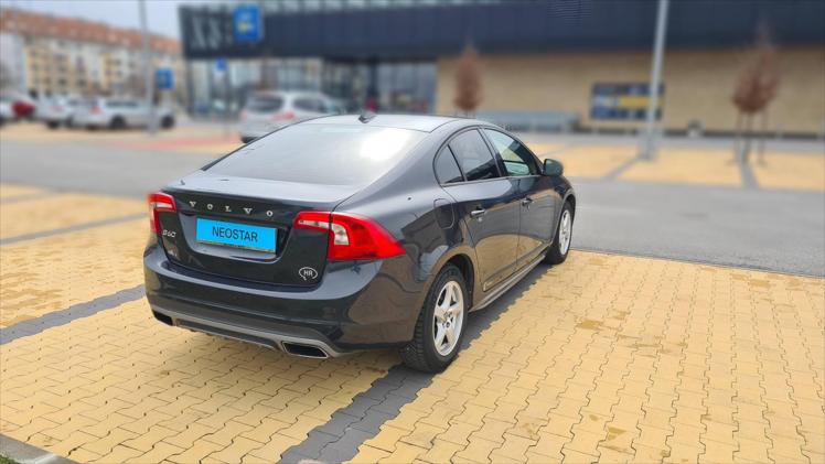 Volvo S60 D2 103g. Momentum