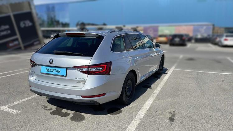 Škoda Superb Combi 4x4 2,0 TDI L&K DSG