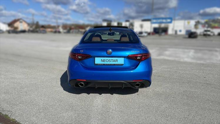 Alfa Romeo Giulia AWD 2,2 JTDm 210 Veloce Aut.