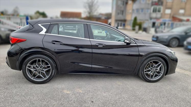 Infiniti Q30 AWD 2,2d Sport DCT