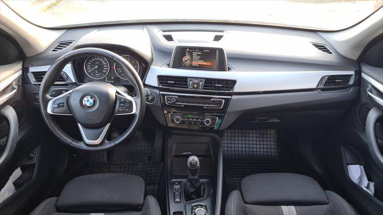 BMW X1 xDrive18d