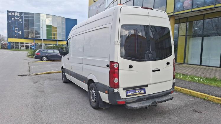 VW Crafter Furgon 35 2,5 TDI KMR