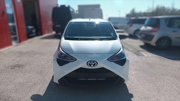 Toyota Aygo 1,0 VVT-i x