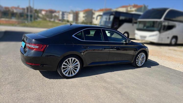 Škoda Superb 2,0 TDI Style DSG