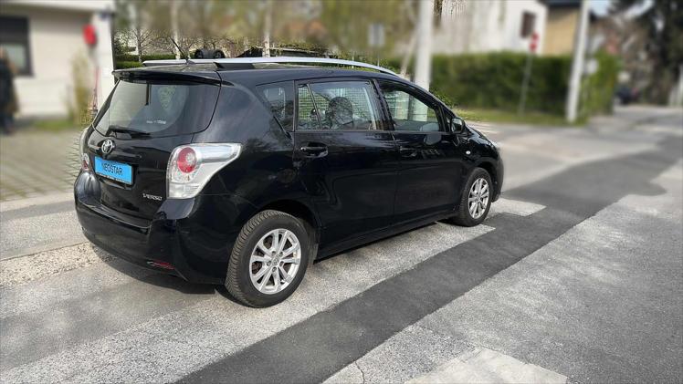 Rabljeni automobil na prodaju iz oglasa 78051 - Toyota Verso Verso 2,0 D-4D Family