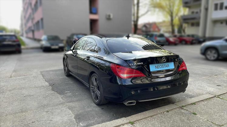 Mercedes-Benz CLA 180 Urban