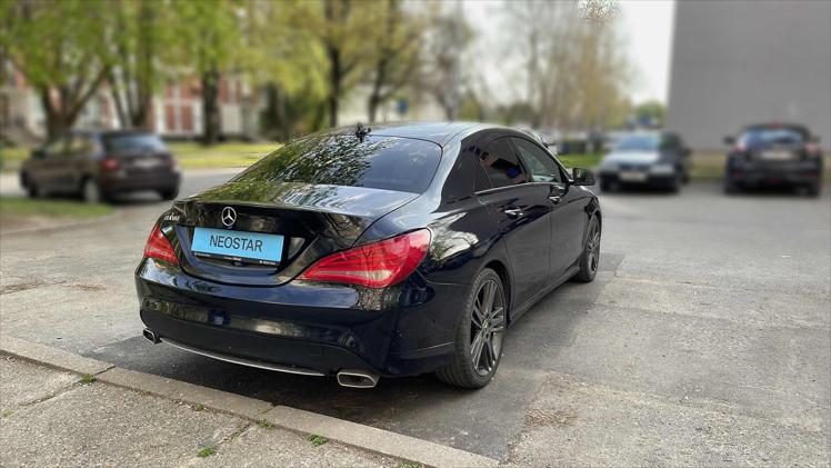 Mercedes-Benz CLA 180 Urban