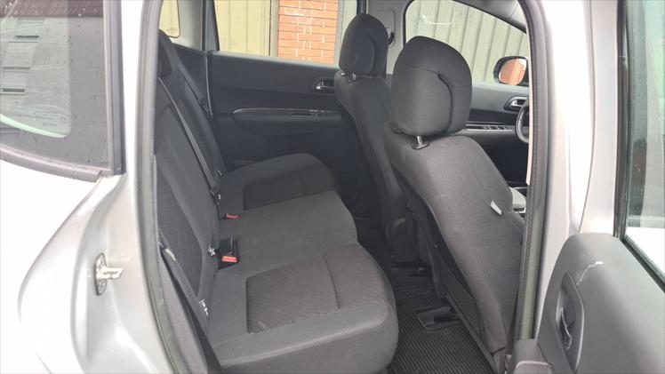 Peugeot 3008 1,6 HDi Access