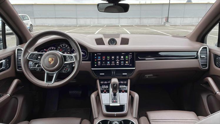 Porsche Cayenne E-Hybrid Tiptronic