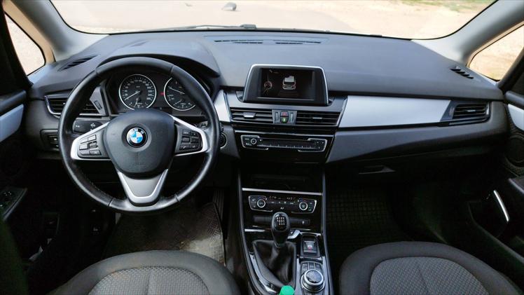 BMW 216d Active Tourer Advantage