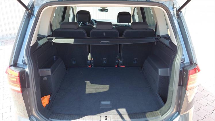 VW Touran 1,6 TDI BMT Highline DSG